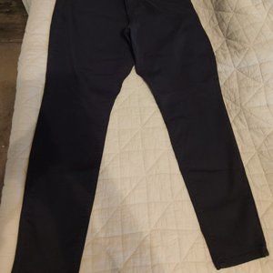 Women's Size 18 Mid-Rise Jegging (Black)